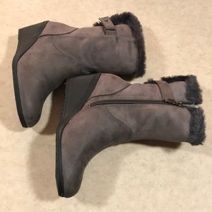 Viva shoes adjustable gray boots